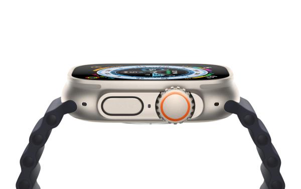 Apple Watch Ultra 3 (2025) 49mm Natural Titanium Case with Blue/Bright Blue Trail Loop